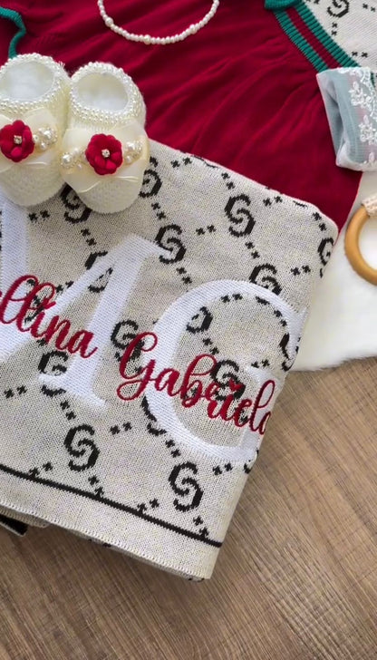 Kit Saída Maternidade Personalizável Completa feminina Gabriela: Personalize Com o nome do seu Bebê